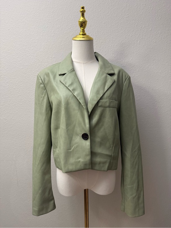 Avec Les Filles Jackets & Blazers - Avec Les Filles Light Green Cropped Blazer Jacket - Women's L